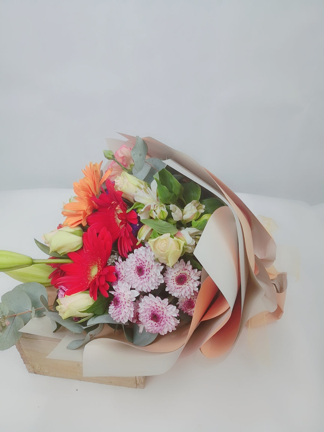 Bright Light Flower Bouquet